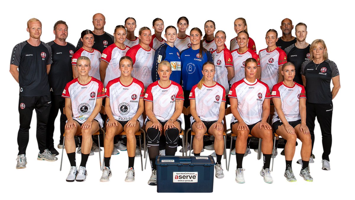 Høj Elite damer till Annliz cup SuperElit. Mia Rej, Frida Rosell, Emma Navne. Några av spelarna kända från ligan i Sverige.
Läs mer här: annlizcup.se/hoj-elit-women…