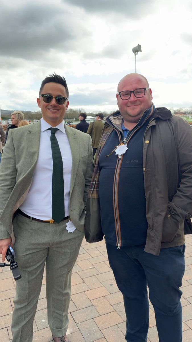 Two blokes minimal winners not a sport you turn your back on go again tomorrow