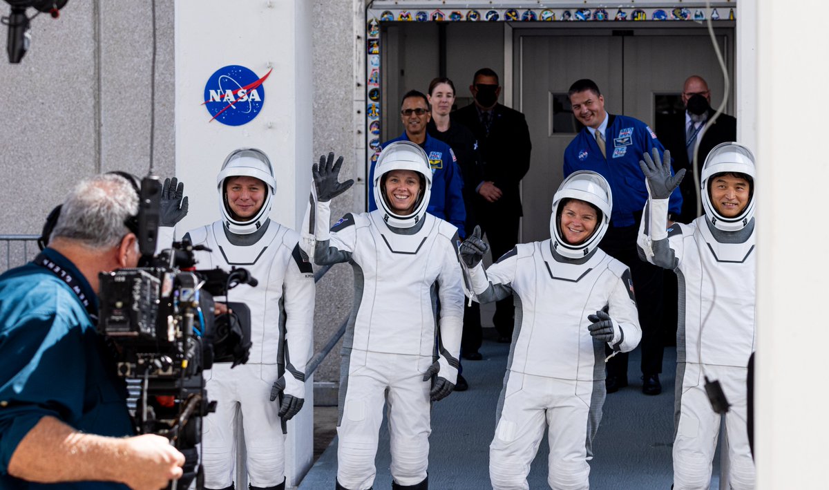 #Crew10 is ready to give it a second try today at 7:03pm.

📸 for: <a href="/WeAreSpaceScout/">Space Scout</a>