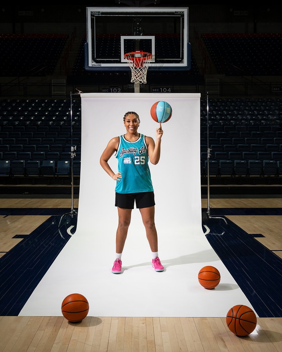 Sparkling Ice® (@sparklingice) on Twitter photo With a name like Ice Brady, you’re born with ice in your veins. Naturally, she’s a perfect fit for Team Anything But Subtle. With a name like Ice Brady, you’re born with ice in your veins. Naturally, she’s a perfect fit for Team Anything But Subtle.