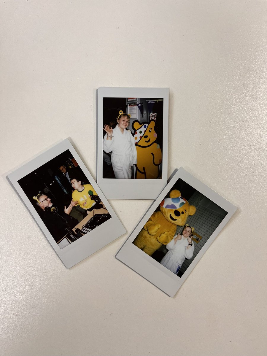 This morning was my last breakfast show after 9 months with <a href="/Andyshowbiz/">Andy Collins</a> &amp; <a href="/Ollie_Bayliss/">Ollie Bayliss</a>. I’ve had an amazing time &amp; been so lucky to work with the best people!🫶🏻 On Monday I will start my new role as a resilience journalist <a href="/BBC3CR/">BBC Beds, Herts & Bucks</a>, onto the next chapter - no more 4am alarms!🥳