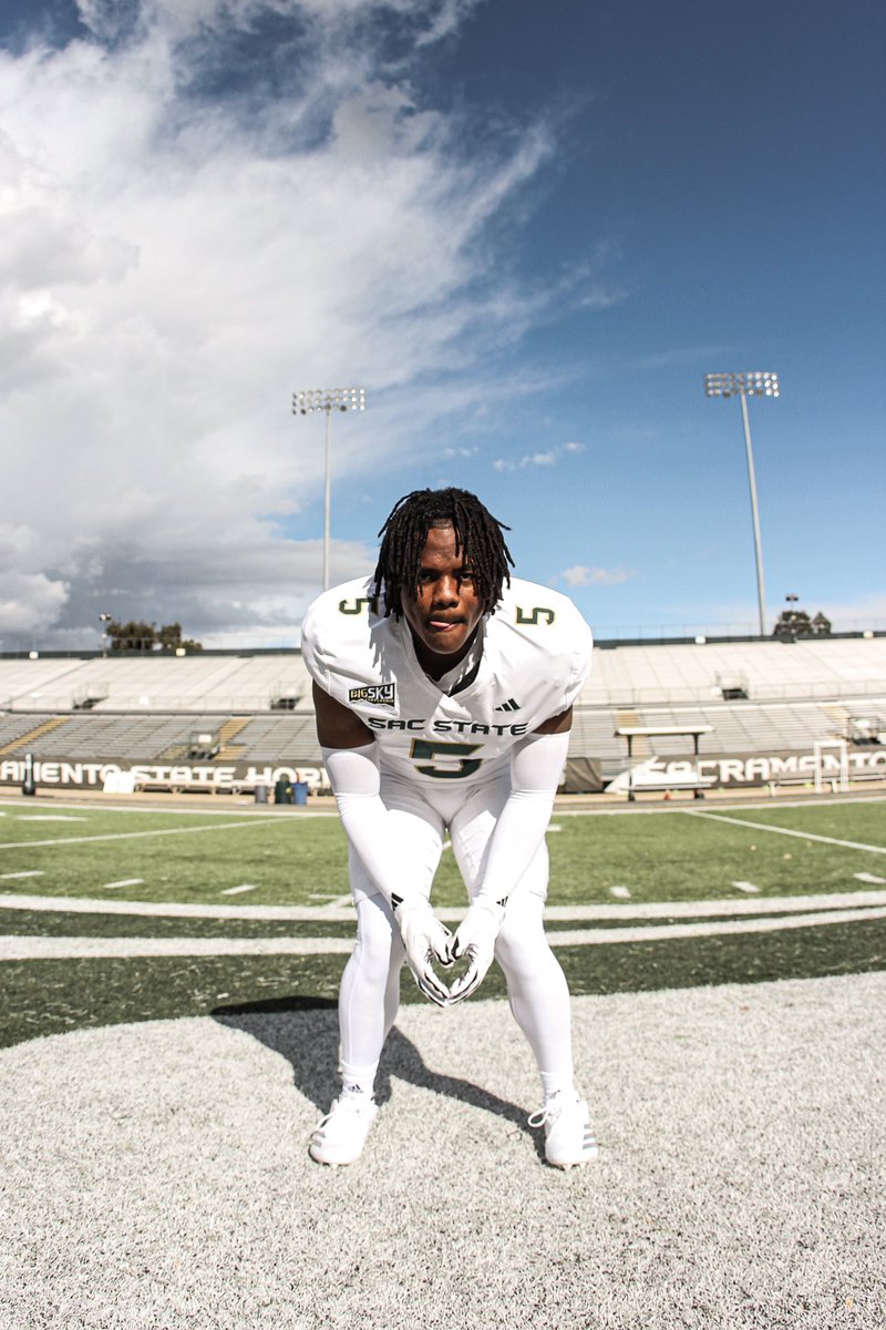 devohnmoutrajr's tweet image. Sac State Unofficial Visit🐝.
Thanks For the Great hospitality!
@CJPollard1 @BrennanMarion4 @marcuspatton4 @CoachMarshawn @CoachKenion
