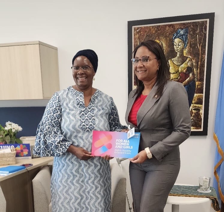 ONU Mujeres (@onumujeres) on Twitter photo La Ministra de la Mujer de Panamá 🇵🇦@mujerpma Niurka Palacio mantuvo reunión con la Directora Ejecutiva Adjunta de @onumujeres <a href="/vanyaradzayi/">Nyaradzayi Gumbonzvanda</a> para coordinar las siguientes acciones conjuntas de la entidad en el país que es sede de la oficina regional para #ALC. #CSW69 La Ministra de la Mujer de Panamá 🇵🇦@mujerpma Niurka Palacio mantuvo reunión con la Directora Ejecutiva Adjunta de @onumujeres <a href="/vanyaradzayi/">Nyaradzayi Gumbonzvanda</a> para coordinar las siguientes acciones conjuntas de la entidad en el país que es sede de la oficina regional para #ALC. #CSW69
