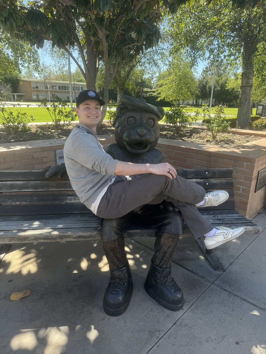 UAEcoCAR's tweet image. During workshop, we stayed busy! Enjoy these exclusive behind-the-scenes photos from our time in Riverside. We work hard and play hard! 

#UAEcoCAR #EcoCAREVChallenge #BamaEngineering #BehindtheScenes #WinterWorkshop