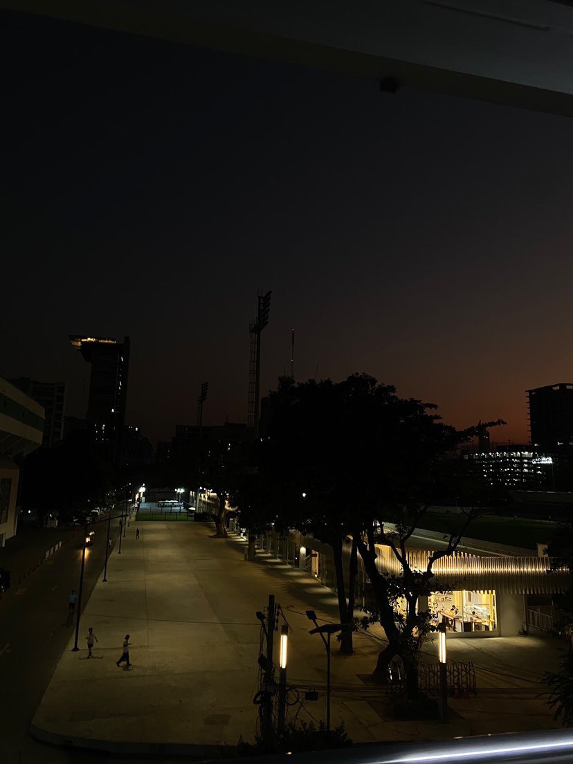 เสี่ยเเดน เเฮนซั่มเเอนด์คูล (@ghostpakha) on Twitter photo 
