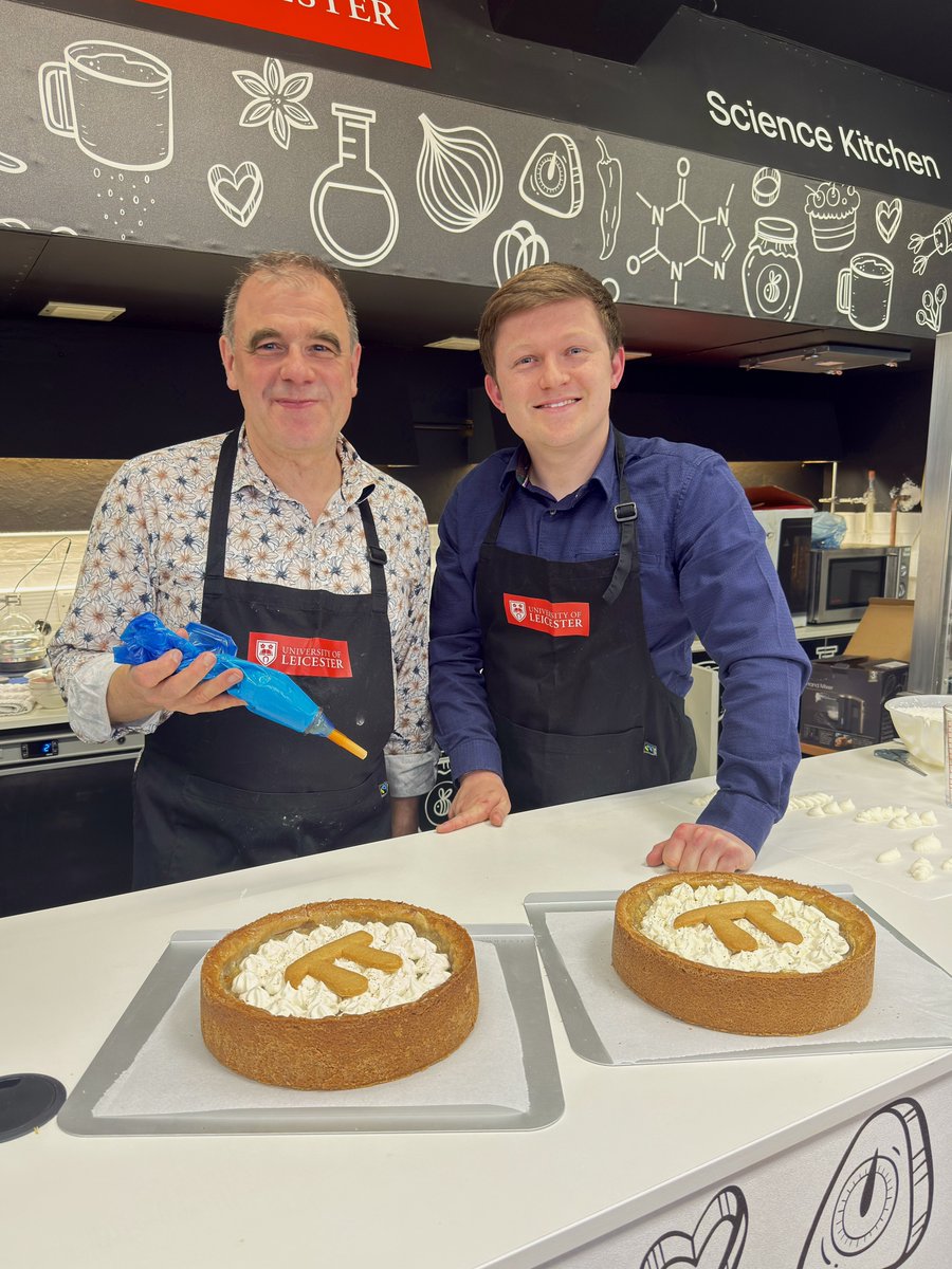 Dr Josh Smalley (@joshpsmalley) on Twitter photo Celebrating National Pi Day (3.14) in style! Today I've had the joy of hosting <a href="/juergenthebread/">juergenthebread</a> (GBBO 2021) in the Science Kitchen <a href="/uniofleicester/">University of Leicester</a> for (ofcourse) a pie making masterclass.
We made a German Cider Apple Pie complete with a deep dive into the science behind it. Celebrating National Pi Day (3.14) in style! Today I've had the joy of hosting <a href="/juergenthebread/">juergenthebread</a> (GBBO 2021) in the Science Kitchen <a href="/uniofleicester/">University of Leicester</a> for (ofcourse) a pie making masterclass.
We made a German Cider Apple Pie complete with a deep dive into the science behind it.