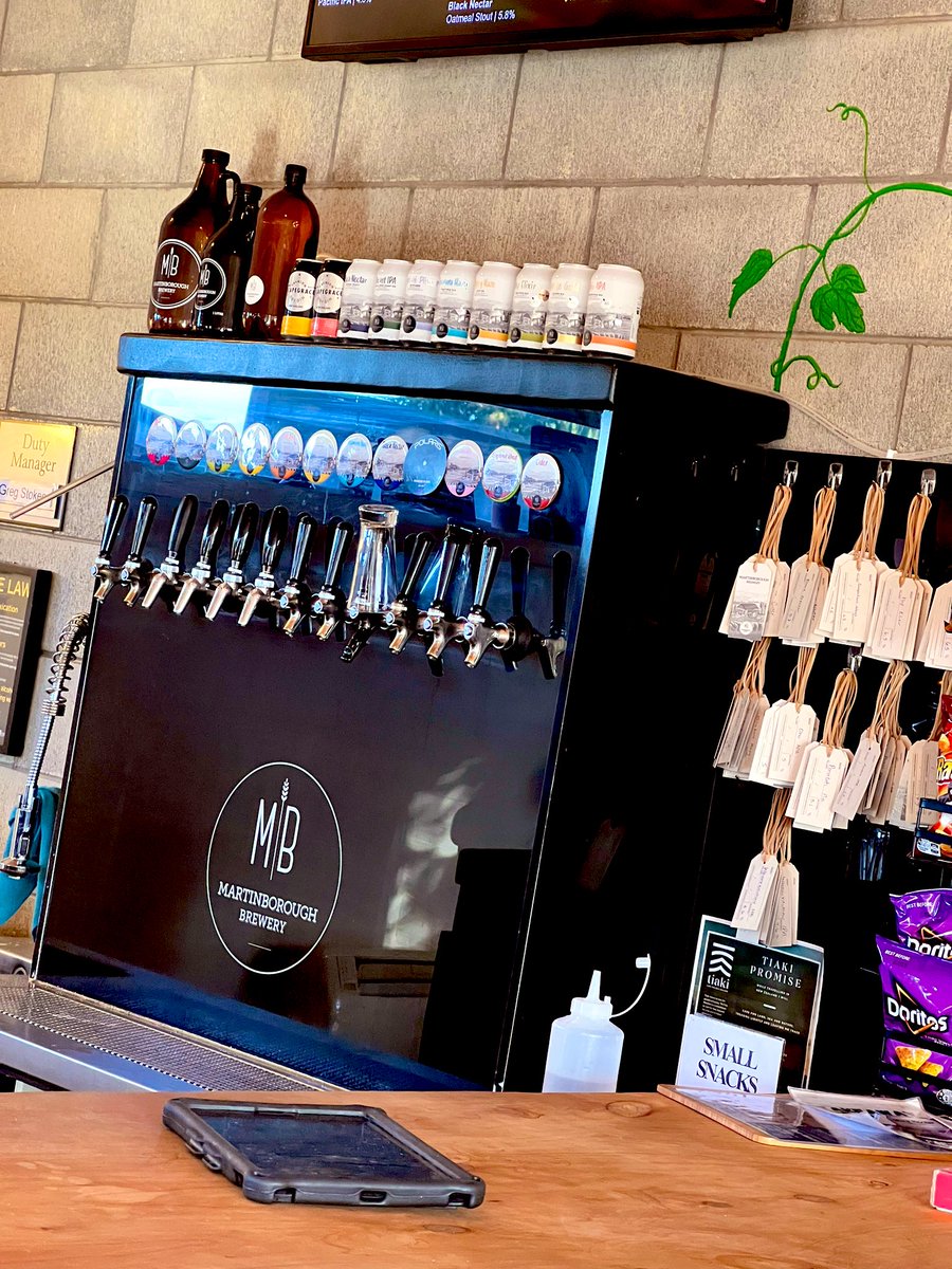 TheAleTrail's tweet image. Absolutely loved the beers and general vibe at @MboroughBrewery their ‘Hop Elixir’ is a stand out beer.  Cheers for the tip @axisbeer