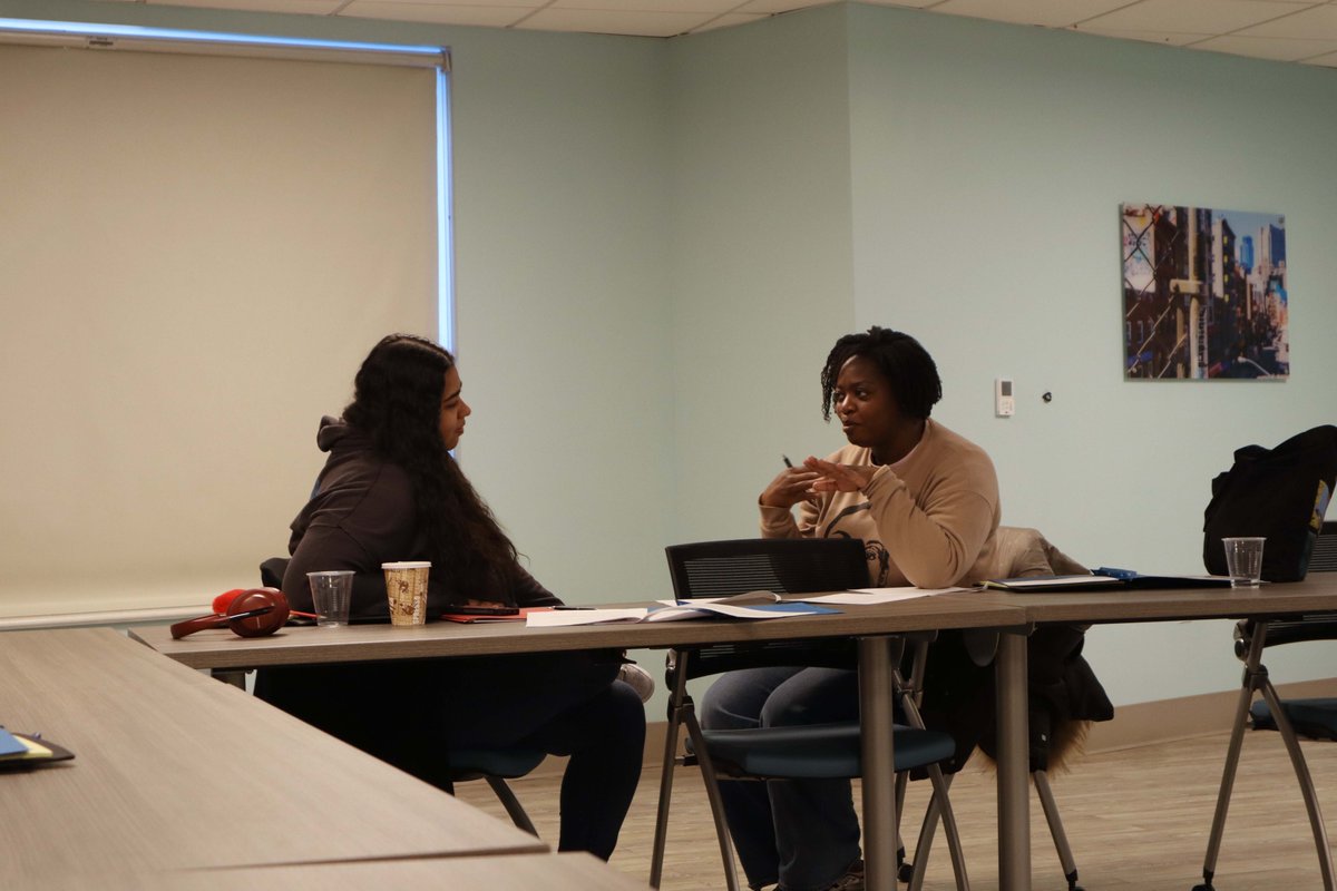 HFH_NYC's tweet photo. From resume tweaks to mastering mock interviews—students are sharpening their #jobsearch skills during the #EmploymentWorkshop. These sessions cover everything from crafting a #careerstrategy to standing out in today’s job market. Visit https://t.co/1gcuxj8Dh5. https://t.co/40IbtNdeLB