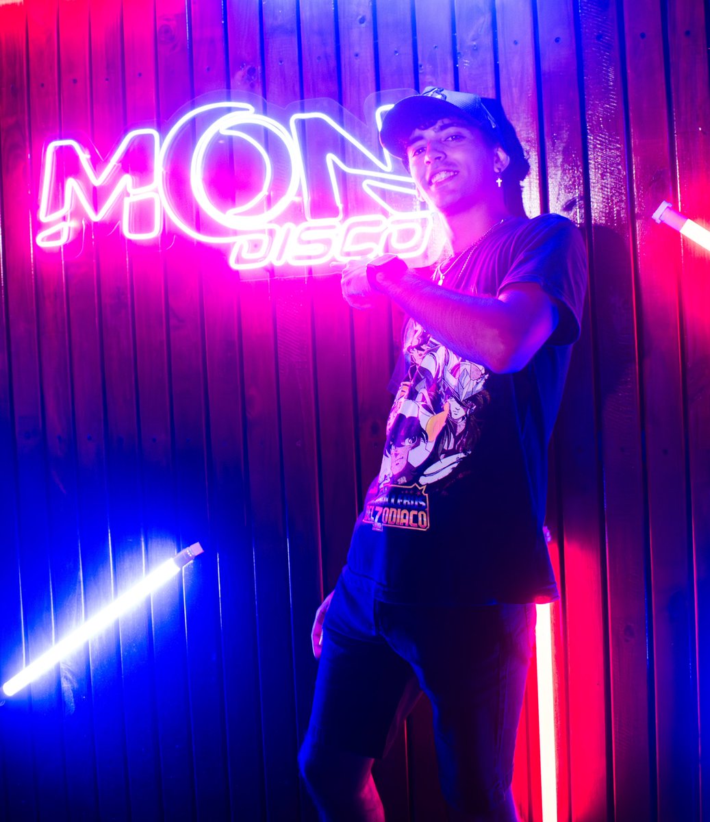 MOON DISCO tweet media