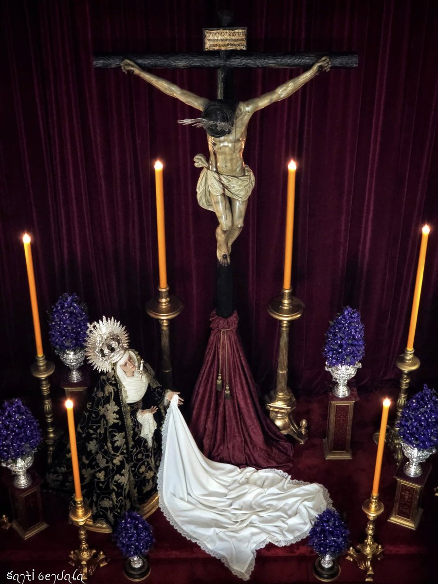 📌 ACTUACIÓN | Sábado, 15 de marzo 

¡Hoy acompañamos el Ejercicio de las Cinco Llagas y la Meditación de <a href="/JuanJBorrero/">Juan Jose Borrero</a> en <a href="/HdadCarreteria/">Hermandad Carretería</a>! 🎶🙏🗣️ 

🎵 Trío de #CapillaMusicalPasión 

➡️ capillamusicalpasion.com/evento/hdad-ca… 

📸 <a href="/SantiagoBendala/">Santi Bendala</a> 

#Cuaresma2025 #CuaresmaenSevilla