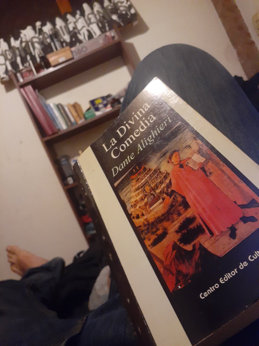 SatoDesign's tweet photo. @librofilos Esta noche toca la divina comedia con un rico café ☕ https://t.co/o60pqmpSUA