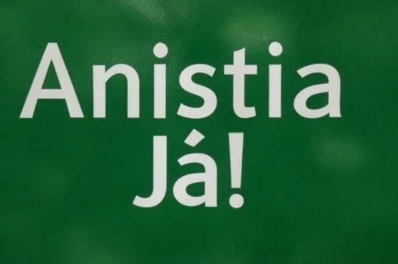<a href="/mfriasoficial/">MarioFrias</a> #AnistiaJá