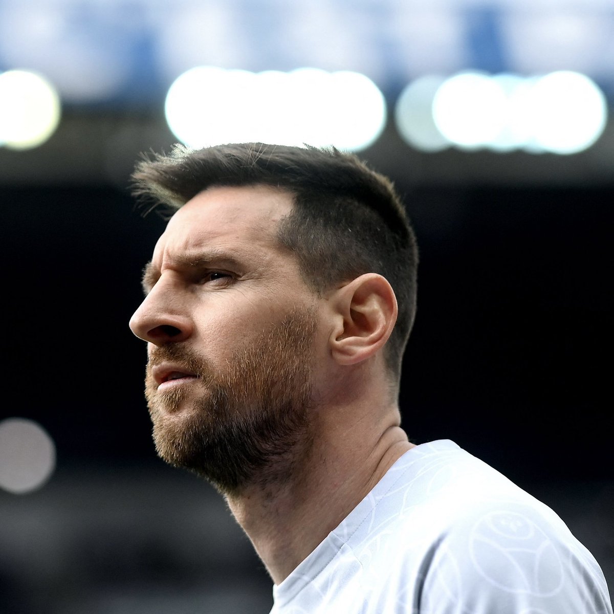 FabrizioRomano's tweet photo. 👀✨ Pep Guardiola when asked what Erling Haaland brings that no other player has brought in his career:

“I've been with Lionel Messi…”. https://t.co/6flEorgET3