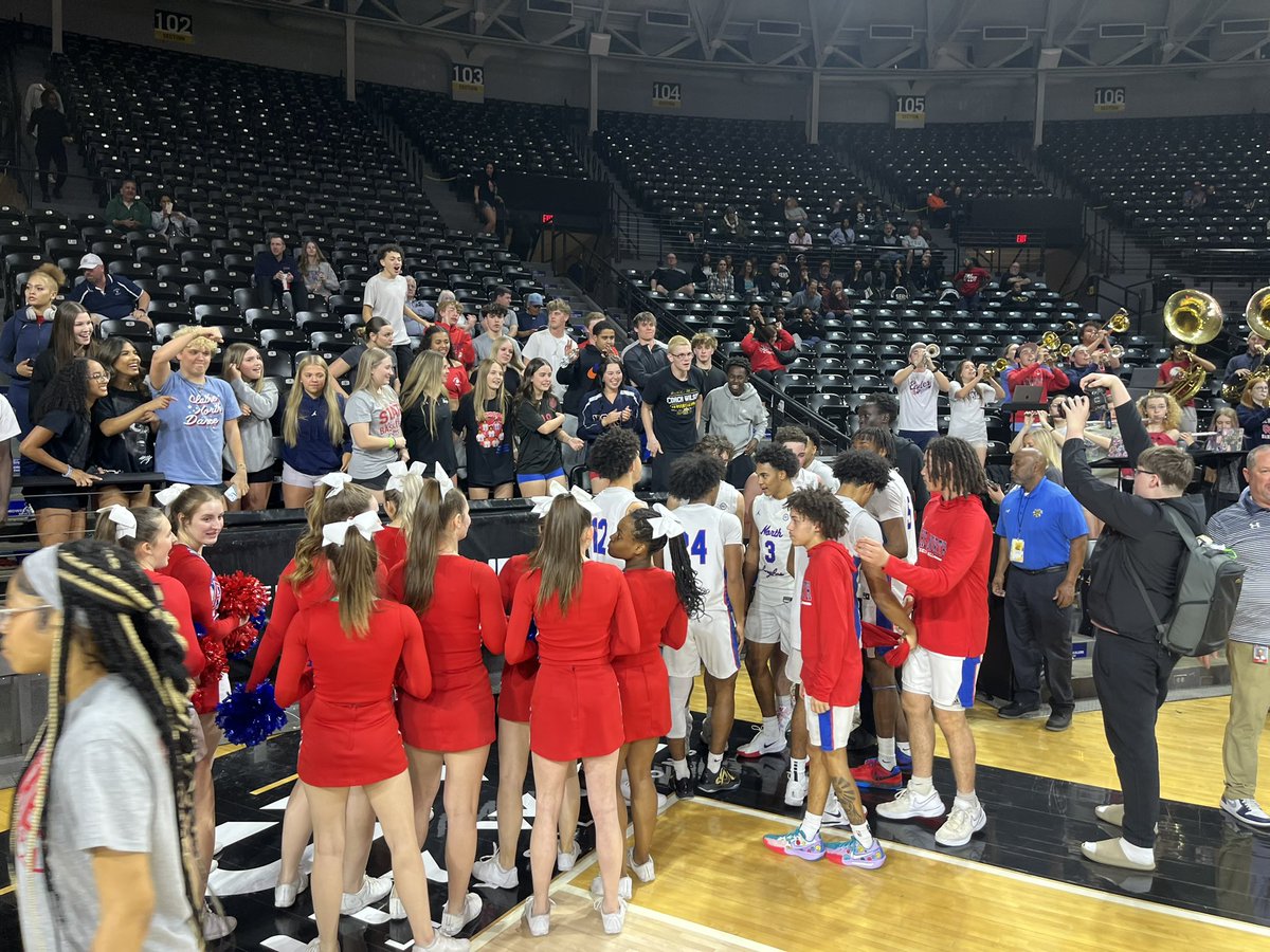 The Eags are going to the SHIP!!!