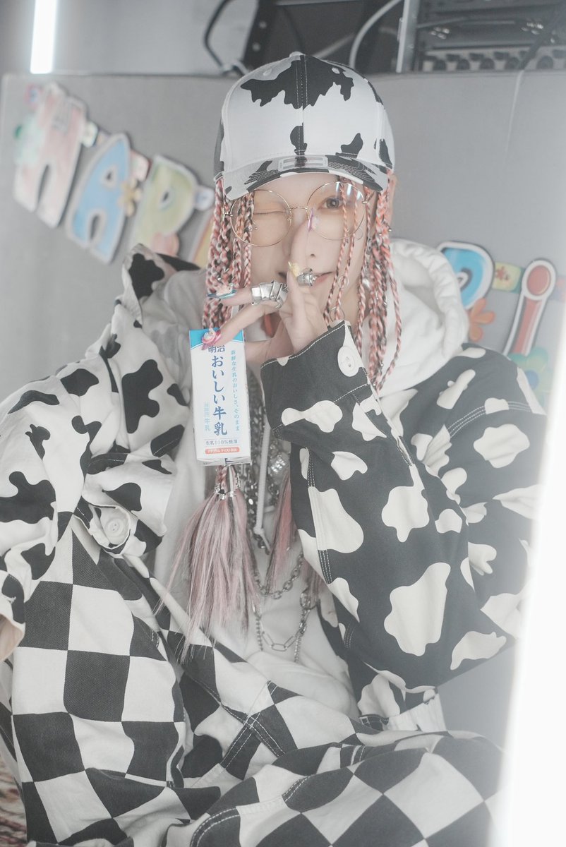 trembling_bambi's tweet photo. ｛…happy white day~。 https://t.co/Irx7EcmCYC