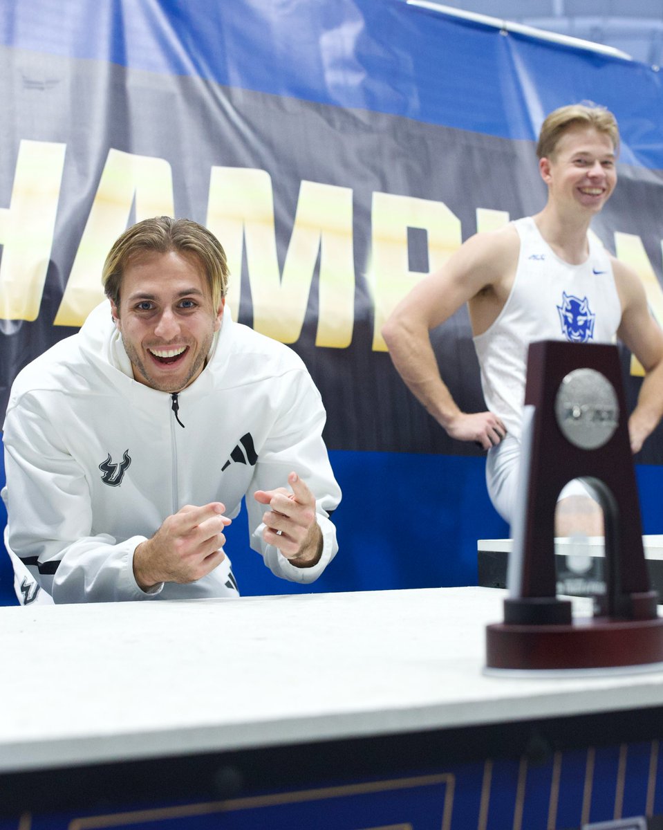 USFXCTF's tweet photo. Kobe Babin collects back2️⃣back PRs, a new facility record and program record, and our first-ever indoor First Team All-American in pole vault! Babin finished second in the nation at the NCAA Track and Field Indoor Championships!

#HornsUp🤘
#ComeRunWithTheBulls🐂 https://t.co/6VitJjgnLo