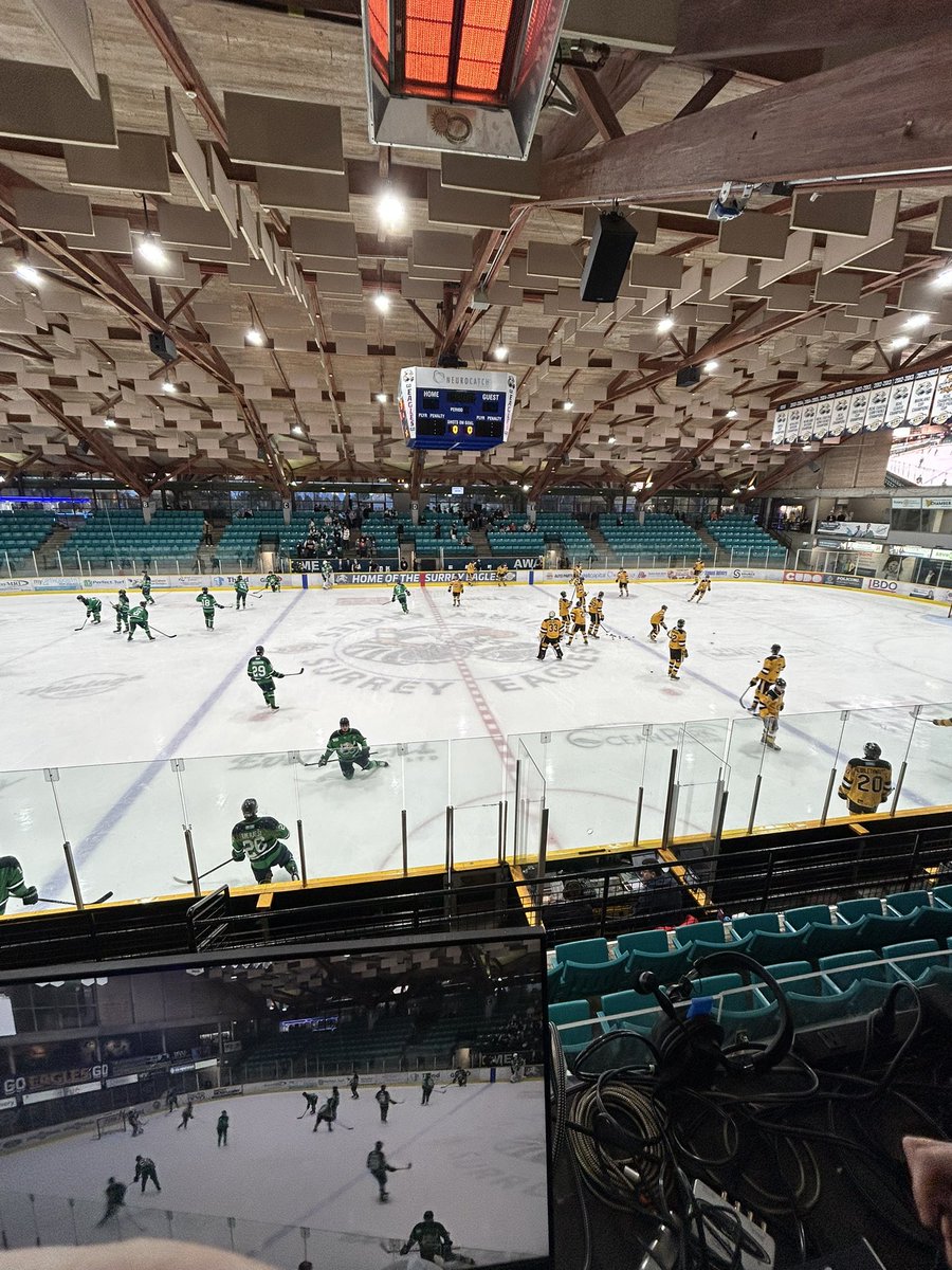 Back at the Nest and ready to go as the <a href="/SurreyEagles/">Surrey Eagles</a> get set to take on the Victoria Grizzlies 

Make sure to tune in with myself and <a href="/HiggsSports/">Liam Higgs</a> puck drop is at 7PM on FloHockeyTV

#Surrey #BCHL