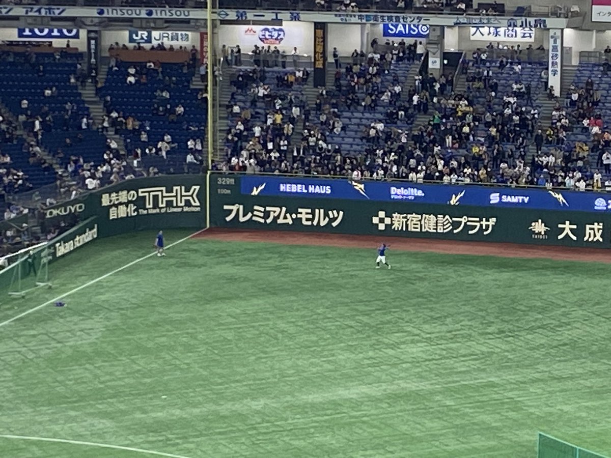 ダイブ tweet media