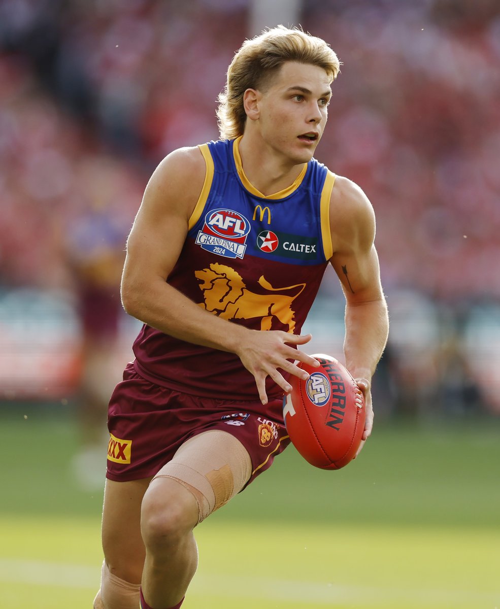 The reigning Norm Smith medallist has sent a warning to the competition ahead of Brisbane's season opener.

✍️ <a href="/CallumjDick/">Callum Dick</a> 
STORY ▶️ bit.ly/3Fzlnpp