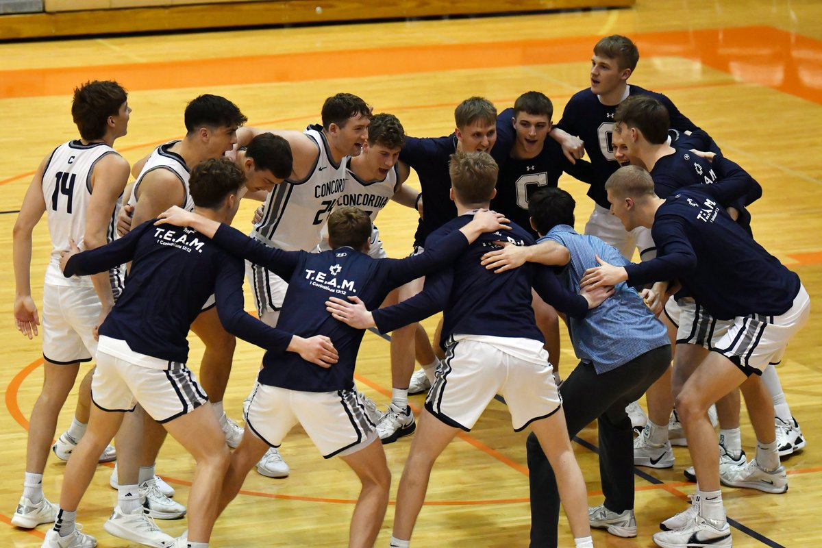 Concordia Bulldogs (@cunebulldogs) on Twitter photo 🏀 | <a href="/CUNEmbb/">Concordia-NE Men’s Basketball</a> RECAP: Gaeth game-winner pushes Bulldogs to NAIA second round in heart thumper - cune.edu/athletics/team…
Coach Limback: "What bigger moment than Eli Gaeth with the 3-pointer – those are the moments you remember." 🏀 | <a href="/CUNEmbb/">Concordia-NE Men’s Basketball</a> RECAP: Gaeth game-winner pushes Bulldogs to NAIA second round in heart thumper - cune.edu/athletics/team…
Coach Limback: "What bigger moment than Eli Gaeth with the 3-pointer – those are the moments you remember."