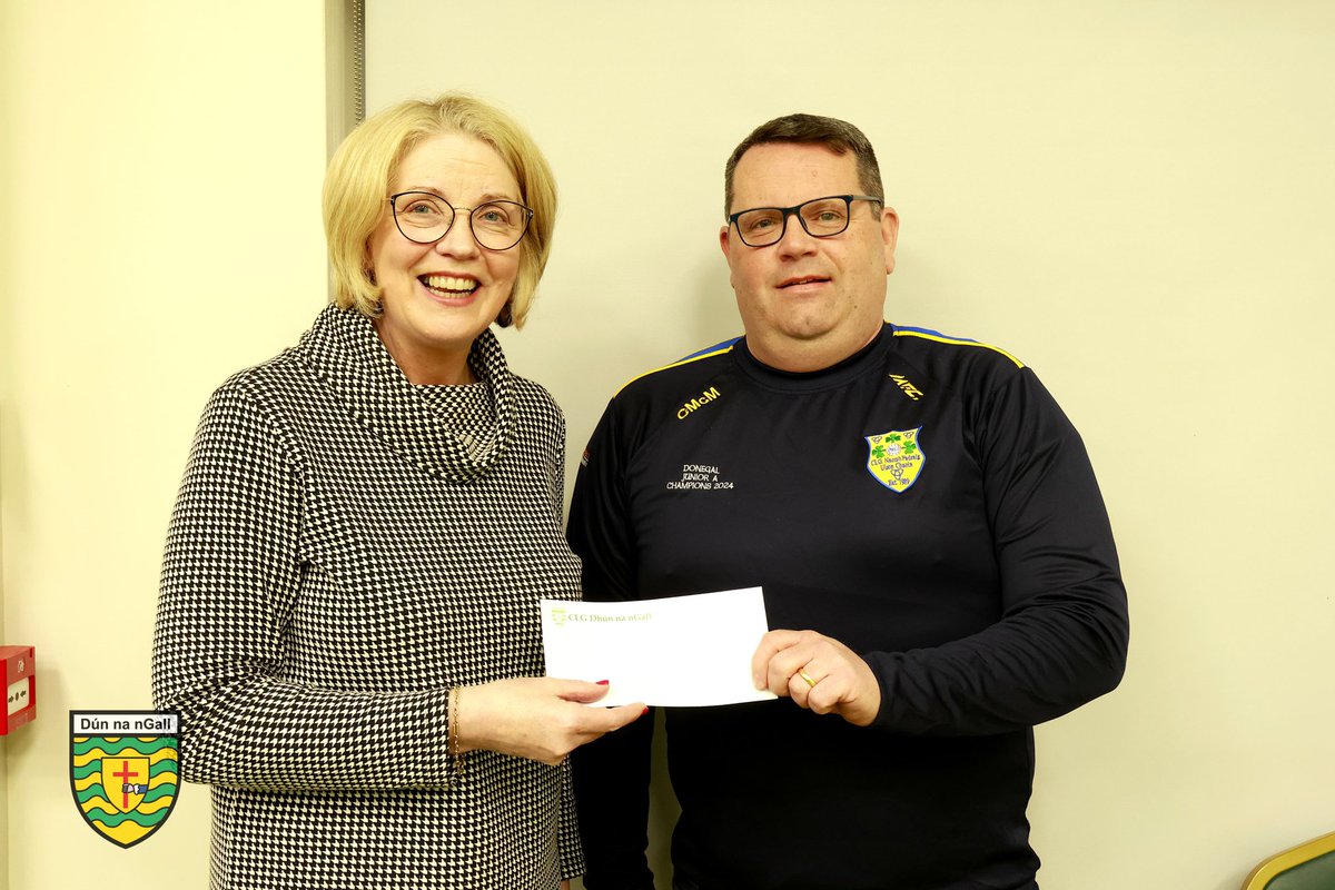 CLG Dhún na nGall (@officialdonegal) on Twitter photo Congratulations to our last 50/50 draw winner Ciaran McMenamin of <a href="/NaomhPadraigGAA/">CLG Naomh Pádraig</a>. Ciaran is pictured receiving his winnings from County chairperson Mary Coughlan 🥳🥳
April's 50/50 is open & We've a minimum jackpot of €5,000 💶
🔗👇
member.clubspot.app/club/donegalga…
*Draw Apr 2nd Congratulations to our last 50/50 draw winner Ciaran McMenamin of <a href="/NaomhPadraigGAA/">CLG Naomh Pádraig</a>. Ciaran is pictured receiving his winnings from County chairperson Mary Coughlan 🥳🥳
April's 50/50 is open & We've a minimum jackpot of €5,000 💶
🔗👇
member.clubspot.app/club/donegalga…
*Draw Apr 2nd