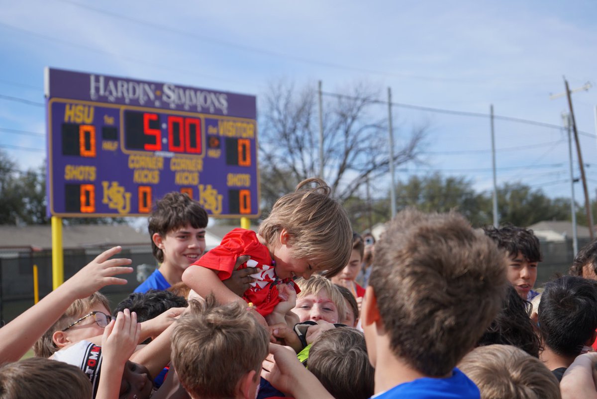 cowgirl_soccer's tweet image. The only way to spend Spring Break is on Grape St.!

—&amp;gt; Thanks for hanging out with us. See you at Residential Camp!🤠🤩

#SpringBreakCamp | #HSUSoccerCamps