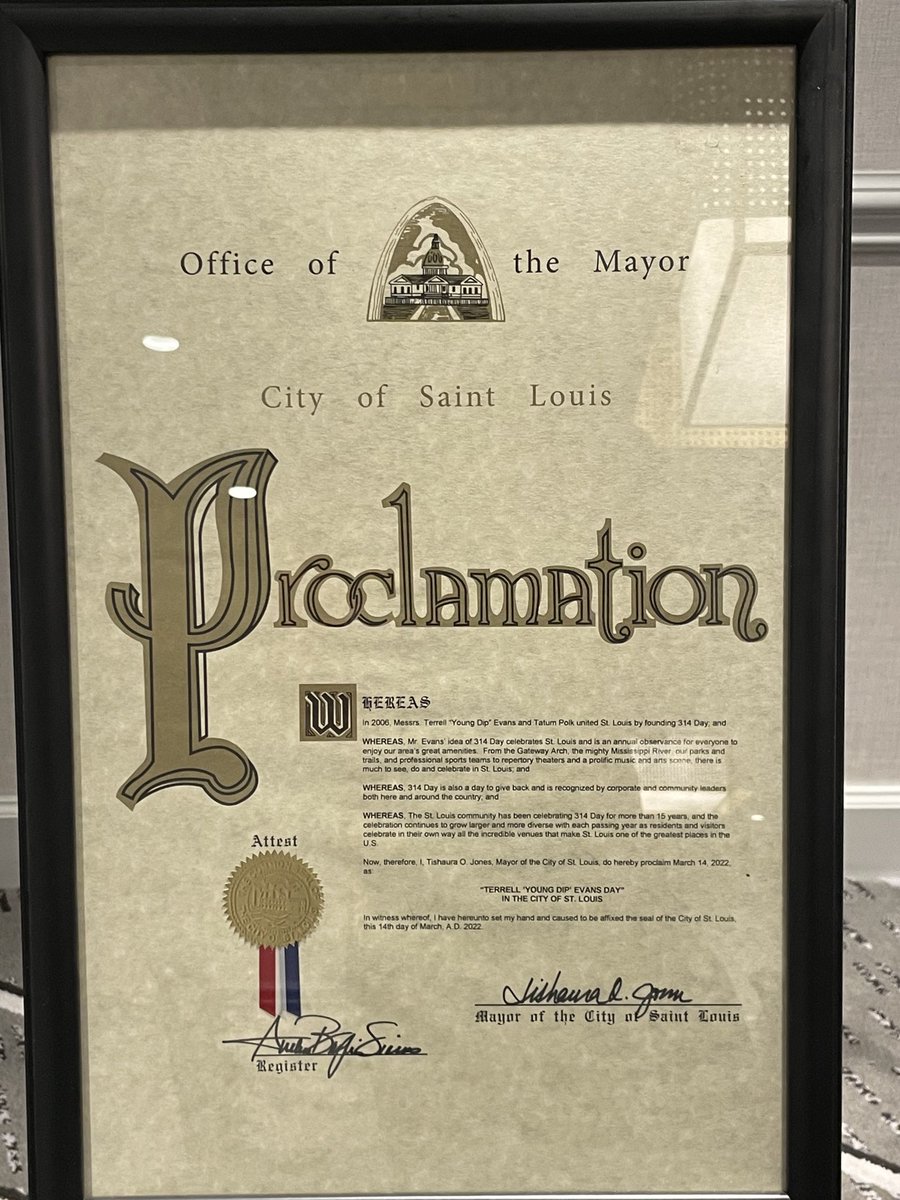 NOPussBoys_'s tweet image. Anyway, Happy #314Day &amp;amp; Mind the broke ass business that pays you elsewhere ⚜️