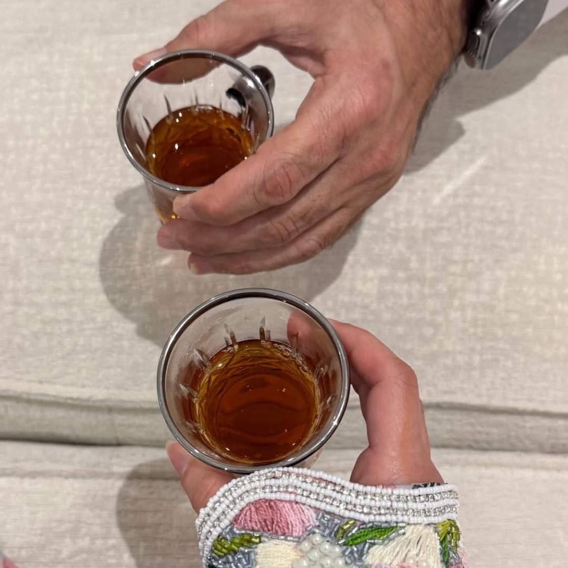 جليس يودك وتودة 🤍