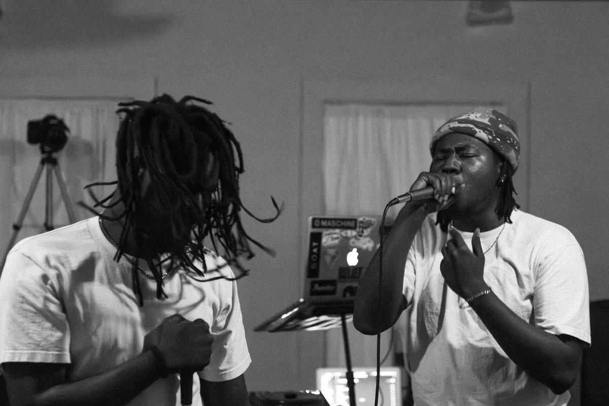 producedbyel's tweet photo. We did something special in Avondale last Saturday, and I still haven’t found all the words to describe the night in full. What I can do right now is say thank you. 

And…

BEAM (Deluxe Version) - April 2025

⚡️🌍⚡️ https://t.co/TwqsJ9NW2c