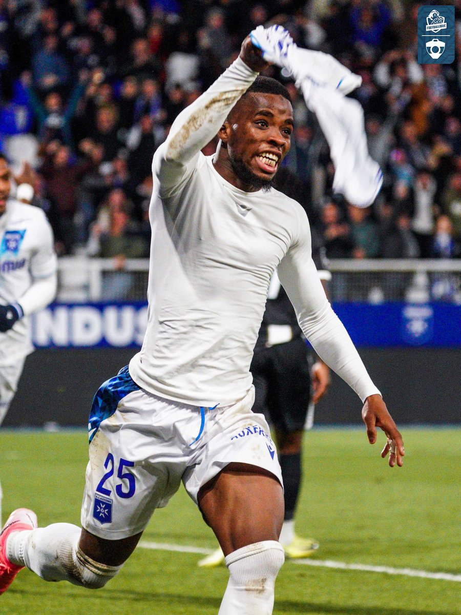 Footballogue tweet media