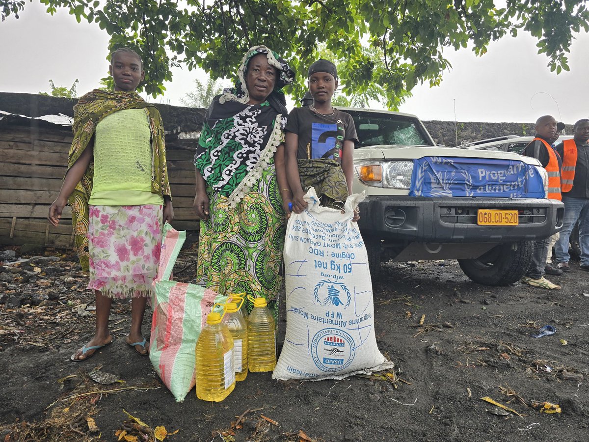 We've reached a milestone 🙌👏 by reaching 100,000 beneficiaries along the Sake-Bweremana axis near #Goma. Starting in April, <a href="/WFPDRC/">WFP DRC</a> is expanding its efforts to reach more people in need. 

🙏 @USAID_BHA🙏

<a href="/CaritasRDC/">Caritas RDC</a> &amp; <a href="/WorldVision/">World Vision</a>, together, we're making a difference!