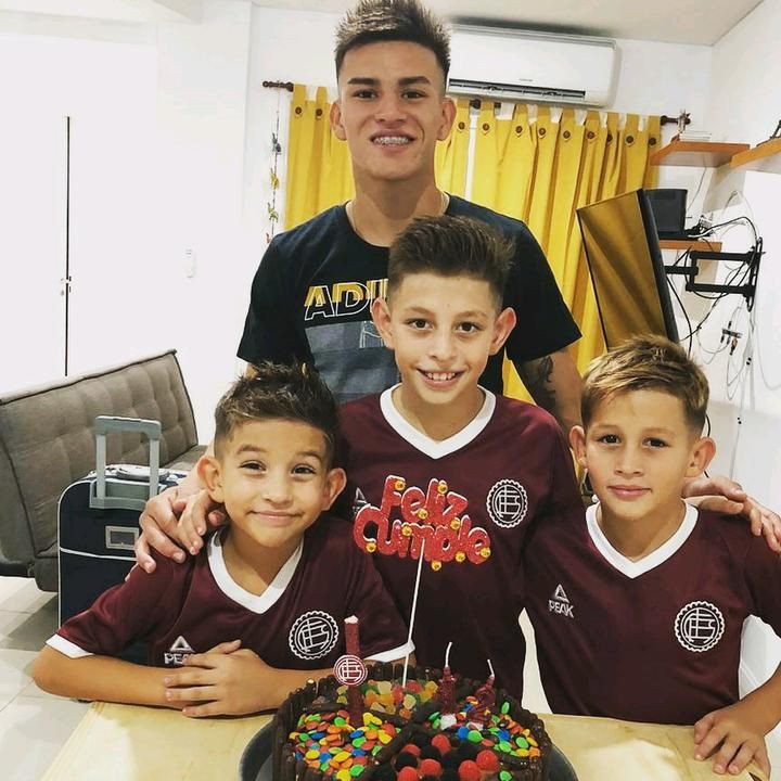 pasqual4's tweet image. Humildade, Deus, Respeito ❤️