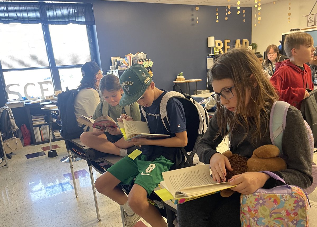 Tell me we started book clubs, without telling me started book clubs! #SCESoars