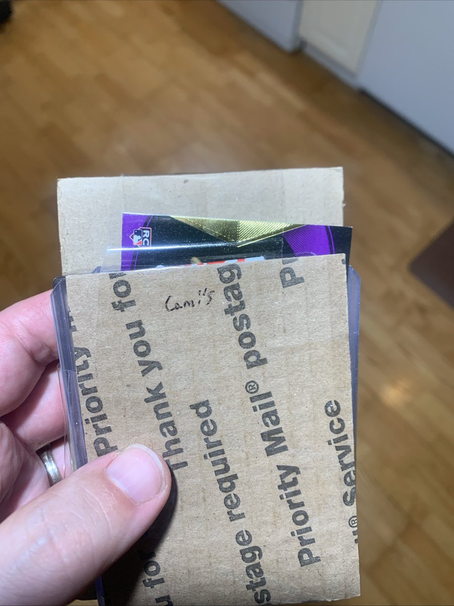 EutawStBreaks's tweet photo. Good-night sweet prince… 
.
.
Painter’s tape, people. @CardPurchaser https://t.co/sh1bfWvjLh