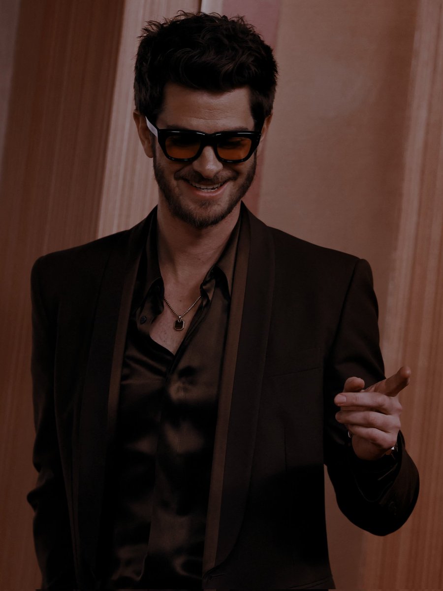 ㅤ
ㅤ
                  last night in corfú.