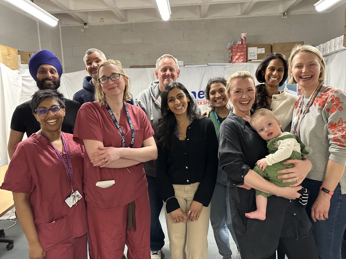 oldandbaffled's tweet image. Great to see so many of our fellows past and present ⁦@NorthwickNEO⁩ ⁦@LNWH_NHS⁩ today. Plus a future recruit?😁 Raj Sneh Michael Abi Nisha Sherina Moonmoon Maria and Laura 😃