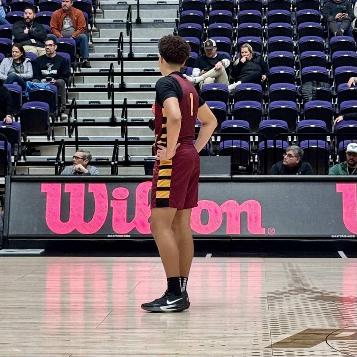 Pro Insight (@_proinsight) on Twitter photo Pro Insight Player Spotlight π¦
π€ Robbie Long, Jr.
π <a href="/CCHoopsPdx/">CC Rams Basketball</a>
π 2026
π #opreps 6A State Tournament
π‘Played with poise and pace on offense while blowing plays up on defense, accumulating six stocks (3b-3s) in a tough loss vs. Tualatin, today. This multi-sport athlete Pro Insight Player Spotlight π¦
π€ Robbie Long, Jr.
π <a href="/CCHoopsPdx/">CC Rams Basketball</a>
π 2026
π #opreps 6A State Tournament
π‘Played with poise and pace on offense while blowing plays up on defense, accumulating six stocks (3b-3s) in a tough loss vs. Tualatin, today. This multi-sport athlete