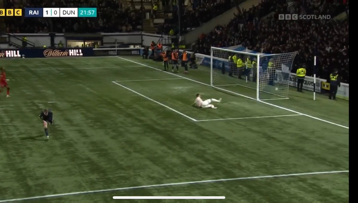 SLIDING INTO LEAGUE 1 LIKE…