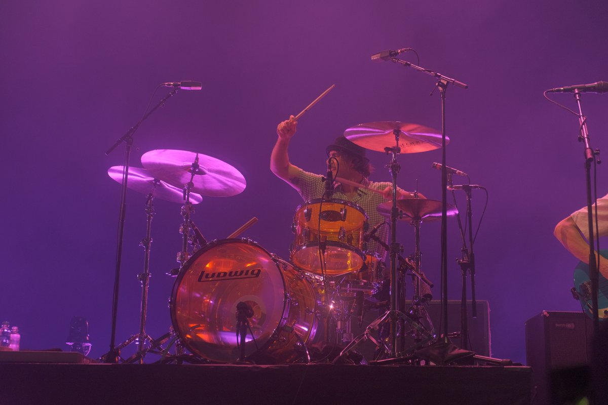 BizarroLiveCo's tweet photo. Hace 2 años tuvimos a @paramore haciendo un sold out en Bogotá pero aún lo sentimos como si hubiera sido ayer🤩🔥¿Cuál fue su momento favorito? #NocheÉpica https://t.co/uYjx9zUSCL