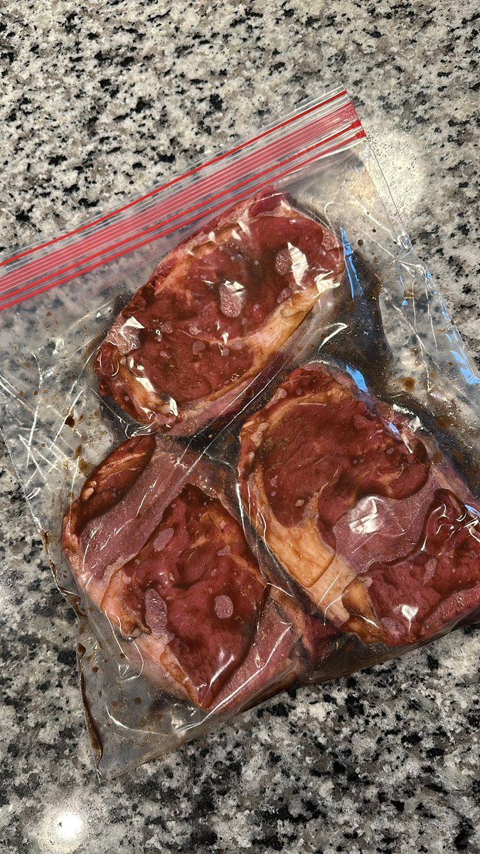 Sexy_Maple's tweet image. Anyone else bathe their steaks in W sauce?

Ladies, pro tip… only grill steaks at room temp. Grill about 4-5 mins per side and let them rest for 10 mins before cutting. 

@CandSM 

#March14th  #steakbjday