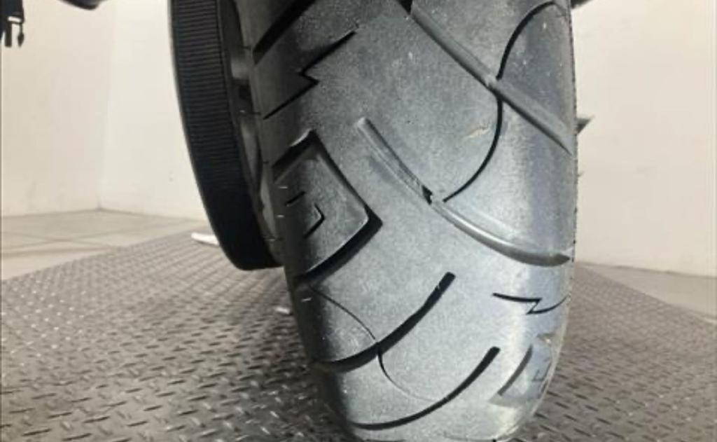 gra_mos's tweet photo. Bandita, me ayudan a dar RT, pongo en venta esta chulada de maquina.

YAMAHA ROADSTAR 1700cc 2006 
Equipada, SIN FALLAS.

Escapes abietos BUB
Winshield con porta herramienta
Alforjas
Llantas cara blanca 80% de vida
Defensa con descansapies 
23 mil millas

$89000 https://t.co/aINWTQfsfn