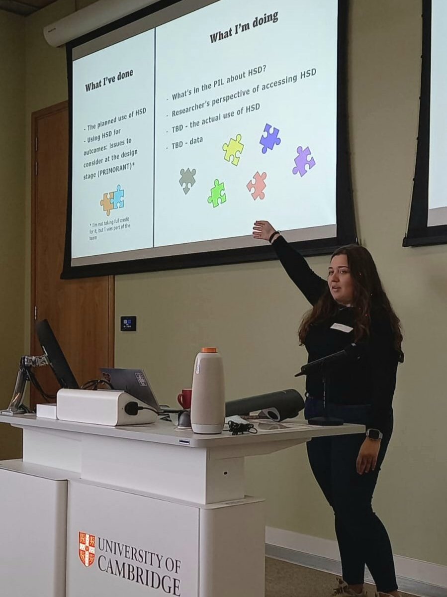 AliceM_Toader's tweet photo. I always love our DTP events and this one was not an exception! This time I presented my PhD progress using a puzzle analogy to highlight the importance of not comparing your progress with others. 
@MRCTMRPDTP @MRCNIHRTMRP https://t.co/fjHPisfLoy