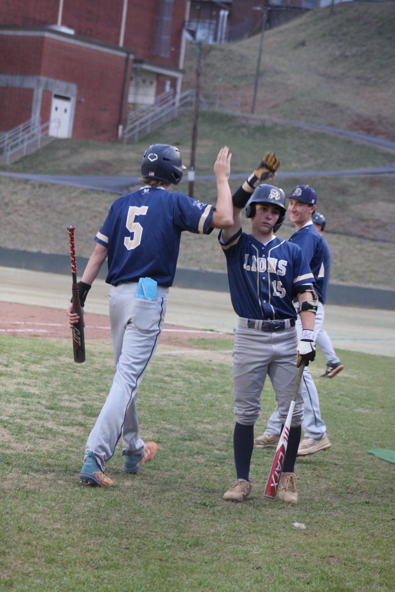 Tanner Lewis tweet media