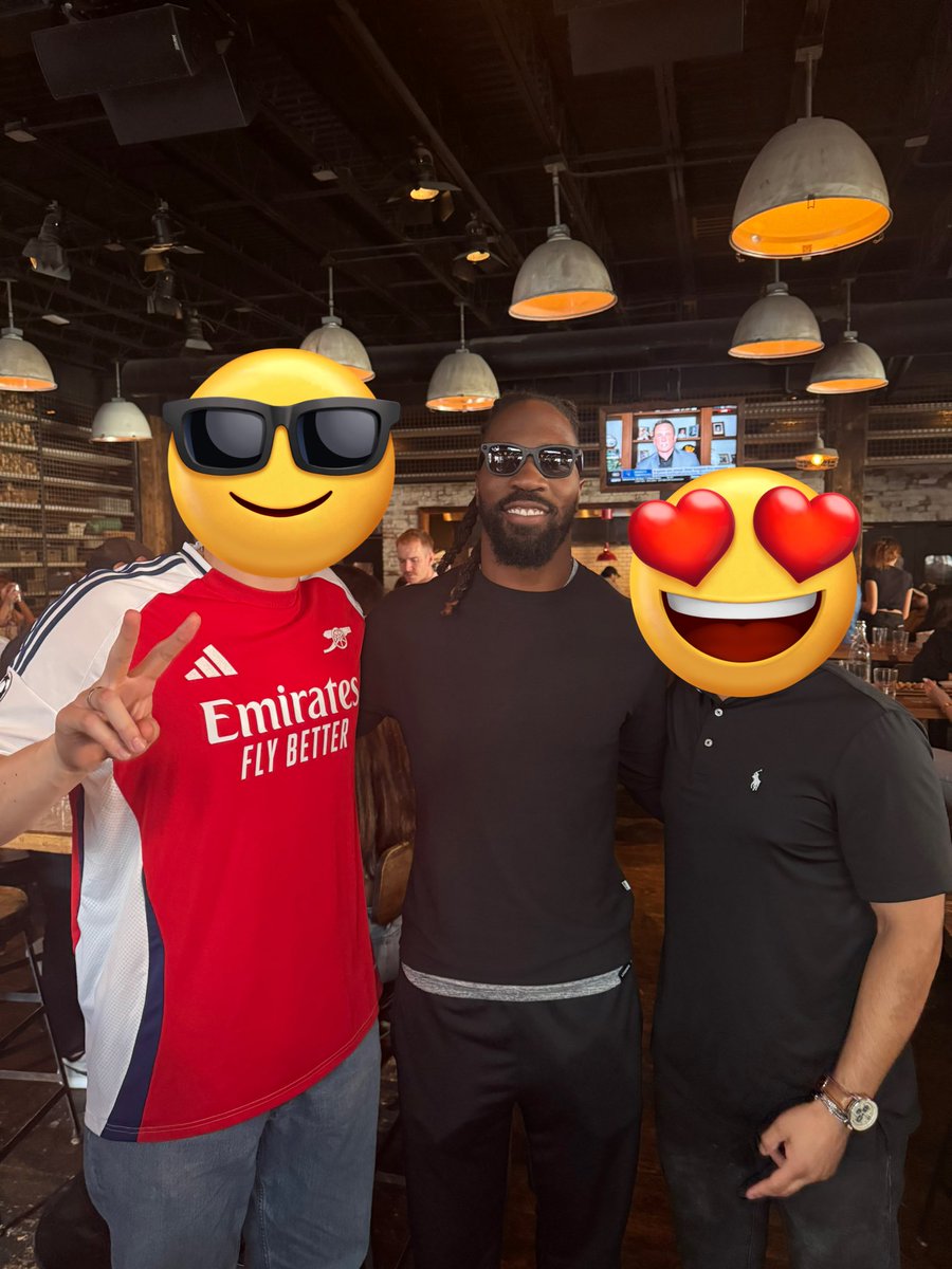 Just found my nigga CJ Mosley! He just told me he signing for DA BEARS! 🐻 Suck my nuts from the back <a href="/AdamSchefter/">Adam Schefter</a> this is a Beaux Ratcliff exclusive fn! 💰💰🤑🤑