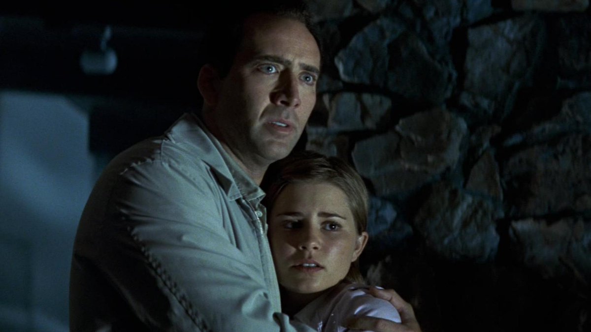 darthsean85's tweet photo. 'Lie Cheat Steal Rinse Repeat'

Didn't have a clue that this movie existed until a few months ago, it's 2003's #MatchstickMen

Starring Nicolas Cage, Alison Lohman, Sam Rockwell, Bruce Altman, Beth Grant, Bruce McGill, Sheila Kelley &amp; Steve Eastin.

🎬 #FilmForTonight https://t.co/RzSOTysQLj