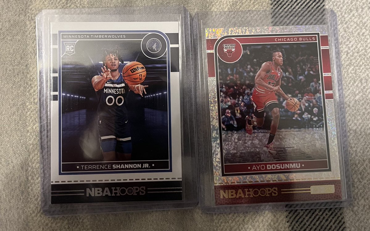 CardIllini's tweet photo. 🟠🔵🏀Late post! 

Like and Follow to enter for the TSJ Base Rookie. 

RT to enter for the Ayo 4th year parallel! 

2 winners!!

Let’s go beat the terps!

ILL https://t.co/S5wxqbJzNy