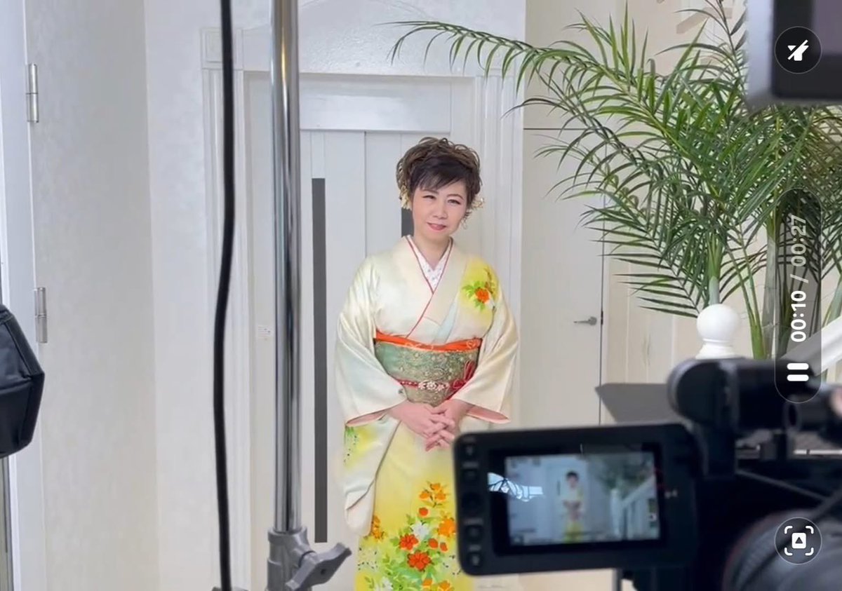 M96591686's tweet photo. 徳間ジャパンの中川京美さんの MVを撮らせて頂きました。
C80を試したかったので☺️
ブラックミストフィルター8/1を使用してます。
https://t.co/JTFKc8mIEc
#中川京美
#Canon
#C80
#撮影 https://t.co/5GkEdJ9hdc