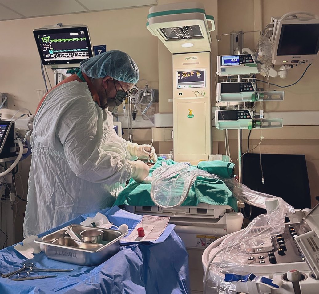 Yurvin_n's tweet image. Hoy puse mi primer Catéter Venoso Central en un bebé de 5meses 💪🏾🫶🏾🍀