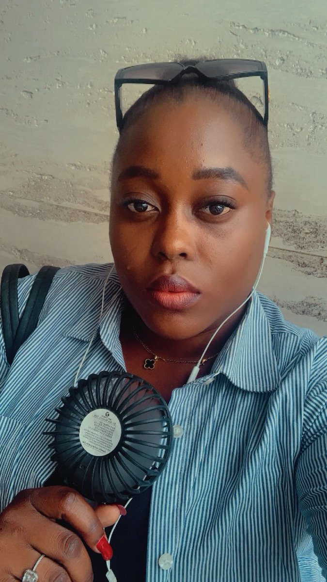 Miss__sharone tweet media