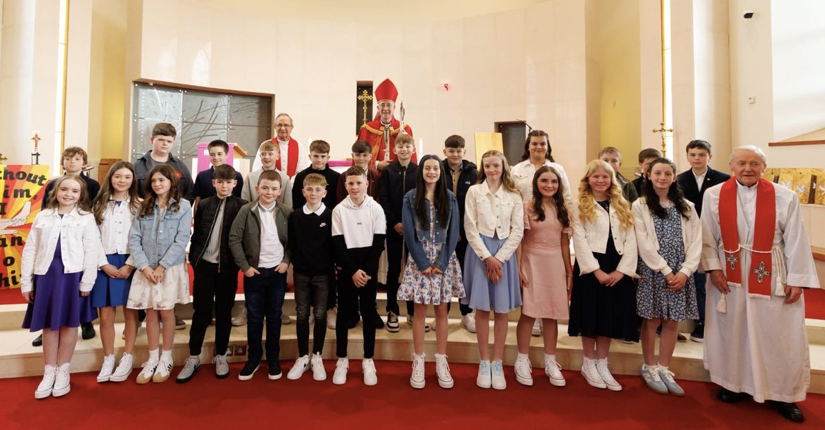 BishopDNulty's tweet photo. A wonderful day in Killeigh Parish as 90 young people were confirmed over two ceremonies, Killeigh and Cloneygowan Schools at 11am in St. Patrick’s Church, Killeigh and Ballinagar and Geashill Schools at 2pm in St. Joseph’s Church, Ballinagar @KANDLEi @CatholicNewsIRL https://t.co/Y4fbGuYIOc
